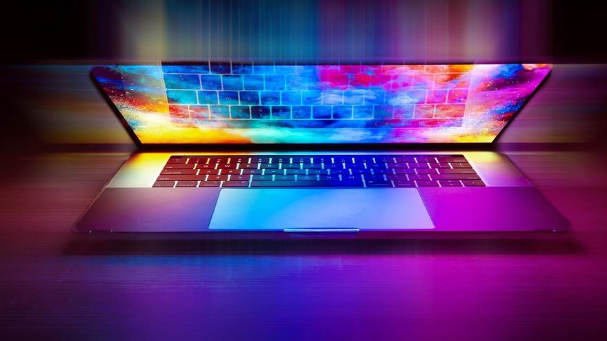 Cómo limpiar la pantalla del portátil: el secreto para mantenerla impecable
