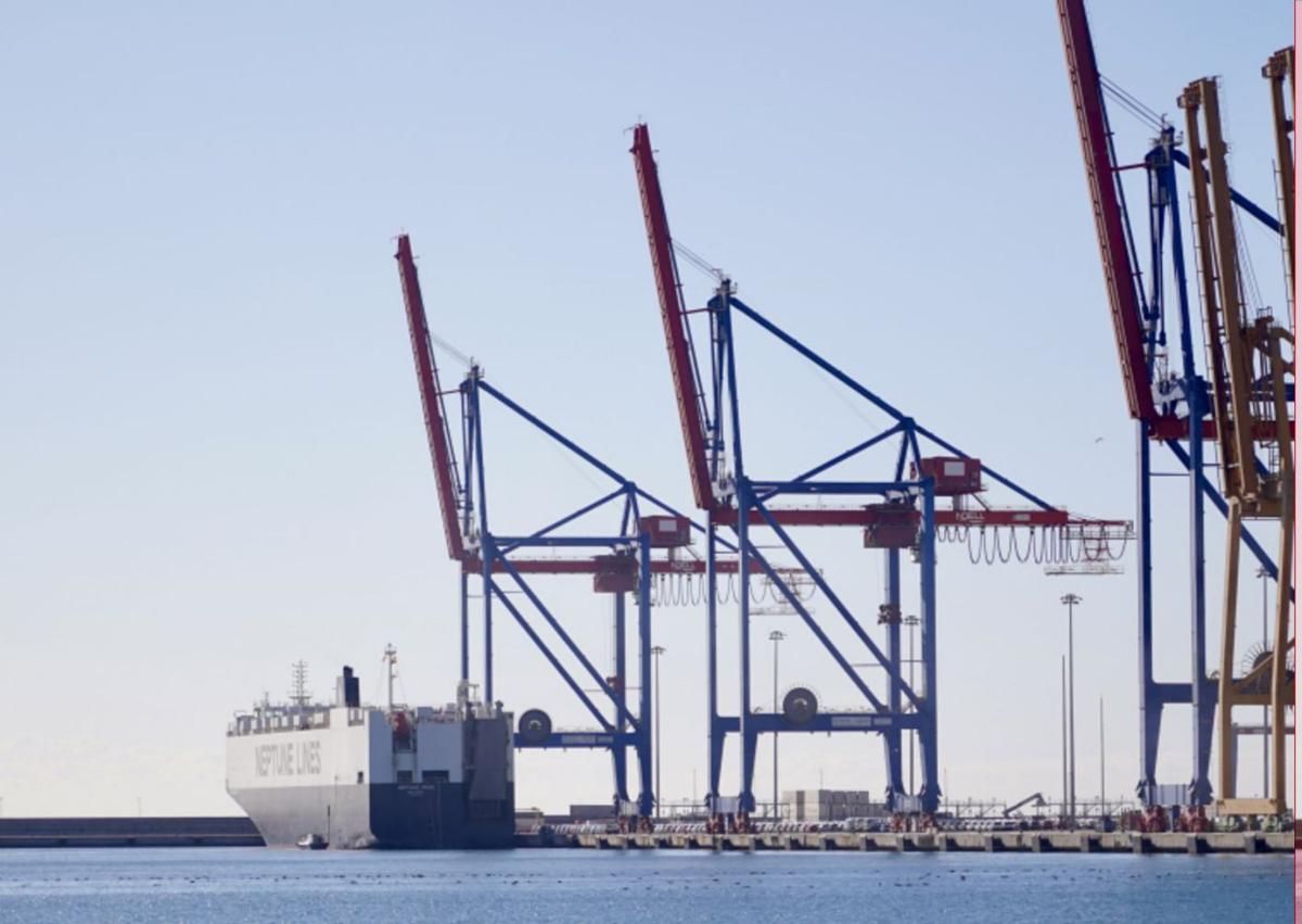 Grúas de contenedores del Puerto de Málaga.