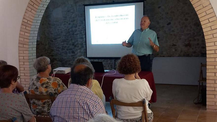 Tremoleda tanca el curs del Centre d’Estudis del Baix Fluvià