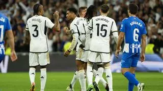 Real Madrid-Alavés: Cinco a cero... y Courtois de portero
