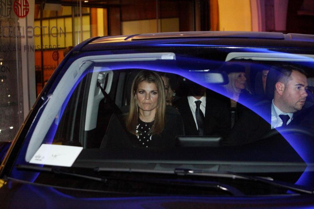 Athina Onassis momentos antes de desplazarse al Real Club Náutico de A Coruña, donde se celebra el cóctel de la boda.