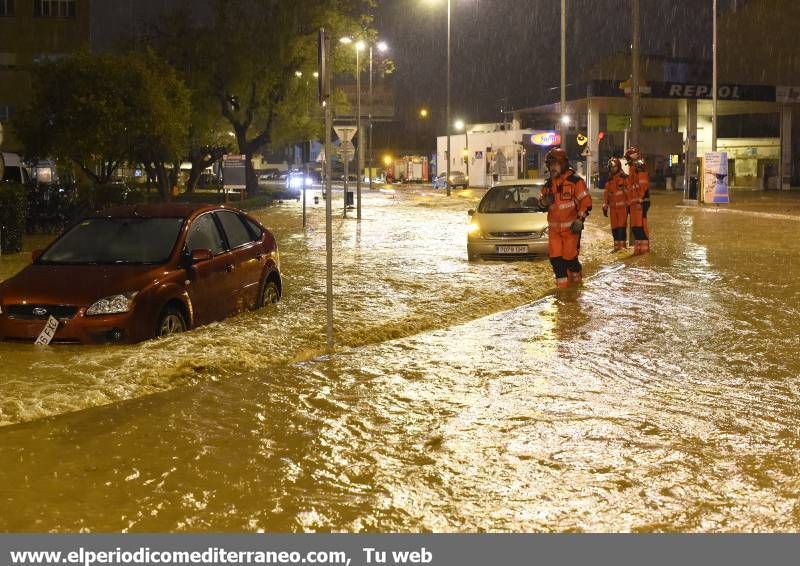 GALERÍA DE FOTOS -- El diluvio cae en Castellón y provoca inundaciones