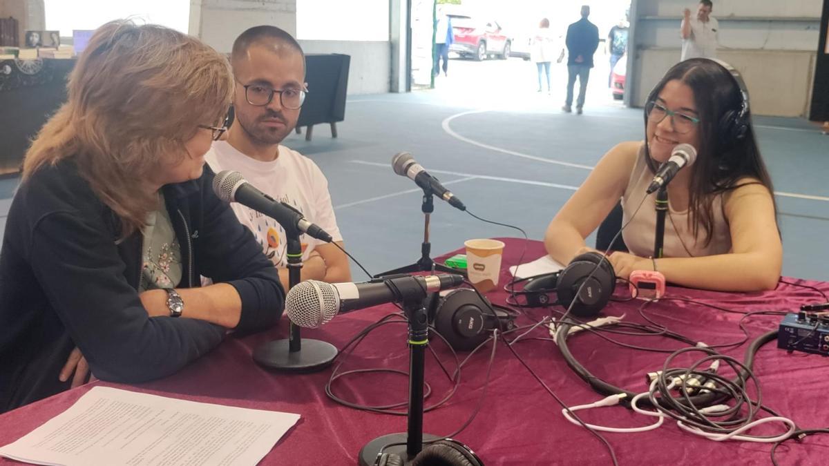 Ester Sánchez Vallina y Pelayo Martínez Olai entrevistados por Aitana Fuentes
