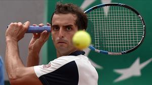 Albert Ramos, durante su partido de primera ronda de Roland Garros contra el rumano Marius Copil.