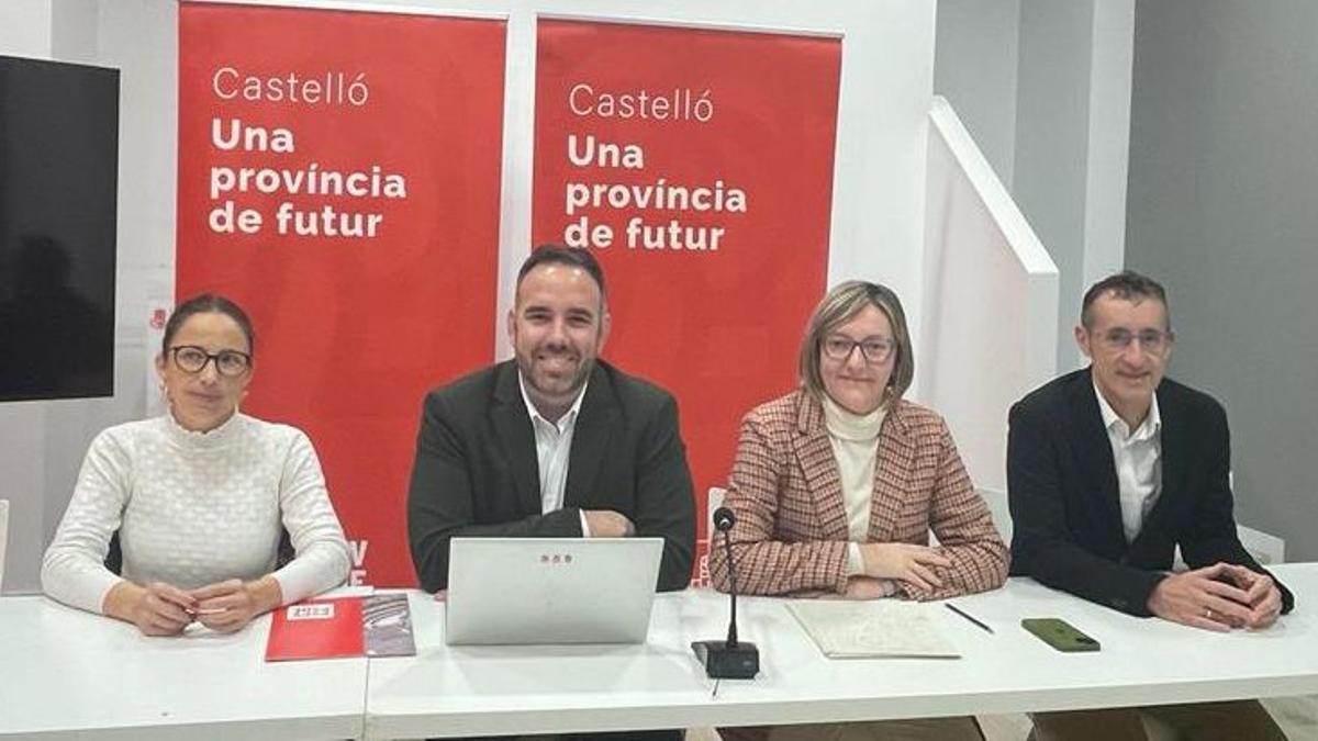Sofía Fernández, Rafa Simó, Mª José Salvador y José Luis Lorenz, ayer.