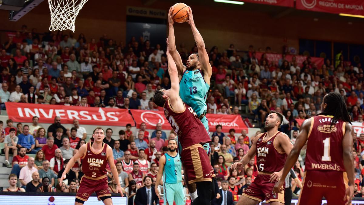Nkamhoua no tuvo su mejor día ante UCAM
