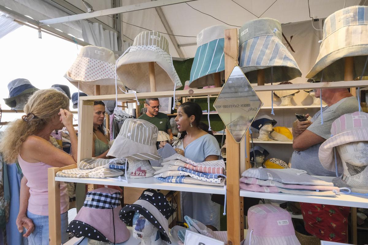 13-08-2024 SAN BARTOLOMÉ DE TIRAJANA. Feria de Artesanía del Faro de Maspalomas  | 13/08/2024 | Fotógrafo: Andrés Cruz