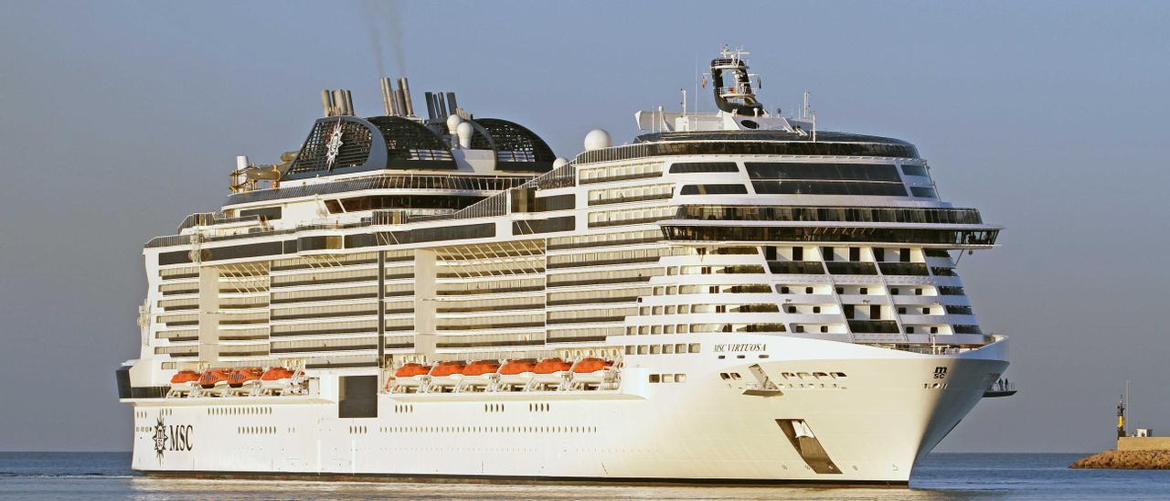 Primera visita a Palma del crucero &#039;MSC Virtuosa&#039;