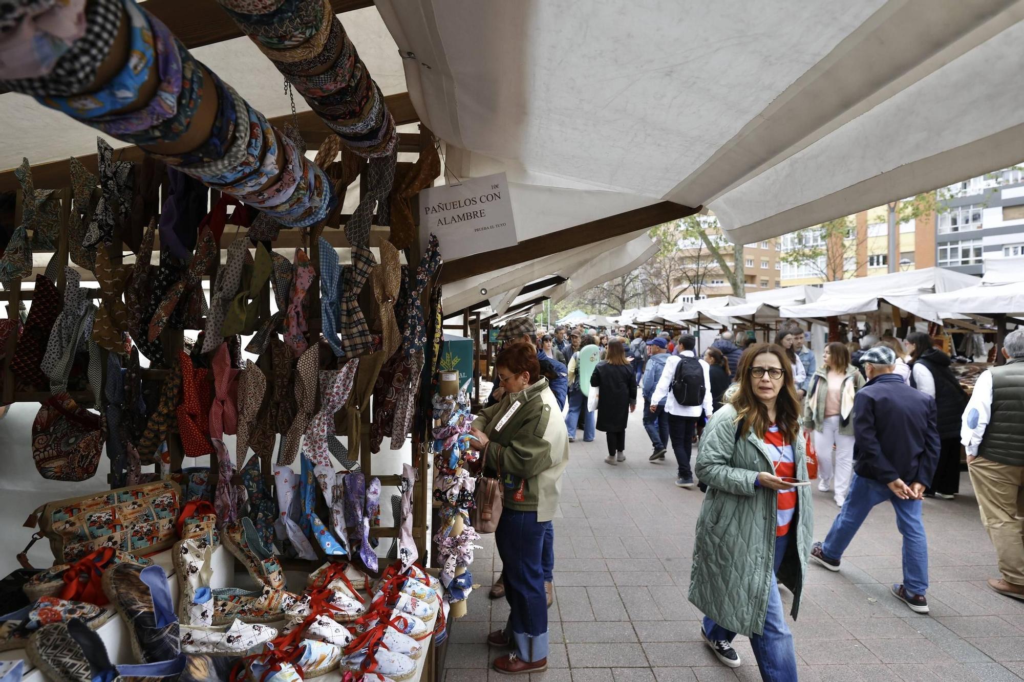 EN IMÁGENES: Las Meanas, abarritadas por el Mercado Ecológico y Artesano