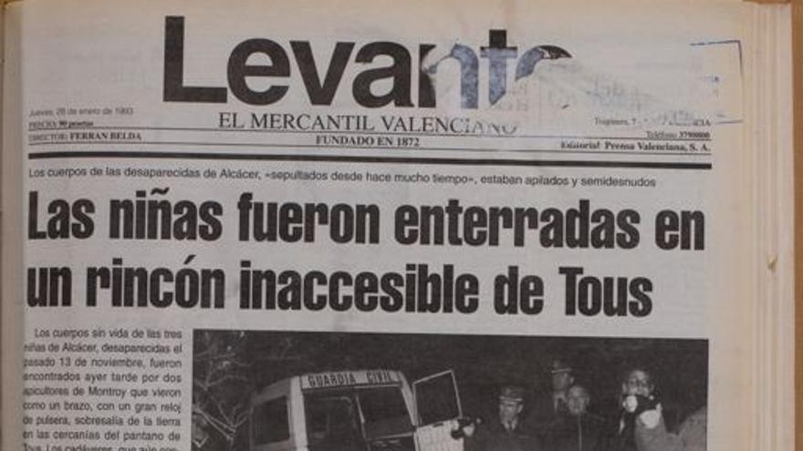 Portada del jueves 28 de enero de 1993, un día después del hallazgo de los cadáveres de las niñas de Alcàsser.