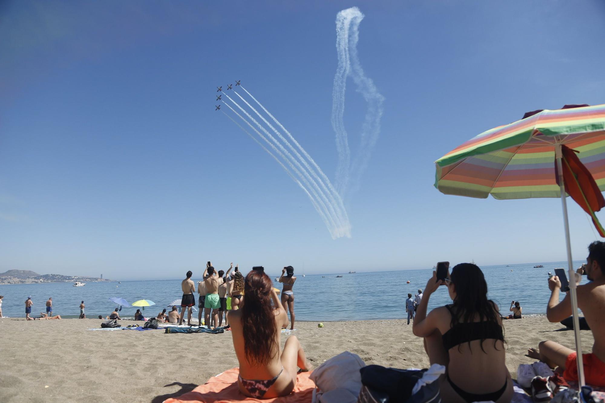 Espectáculo aéreo de Patrulla Águila en Málaga