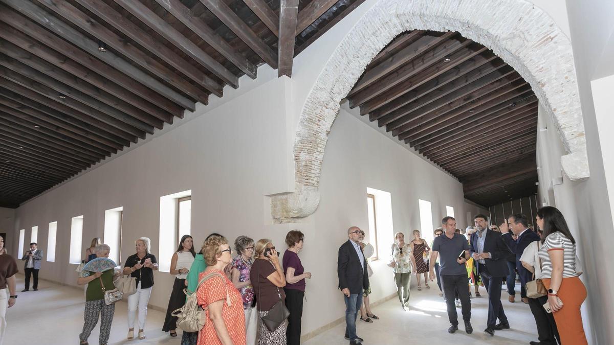 Las cigarreras de Alicante reivindican su historia en el centro cultural que lleva su nombre