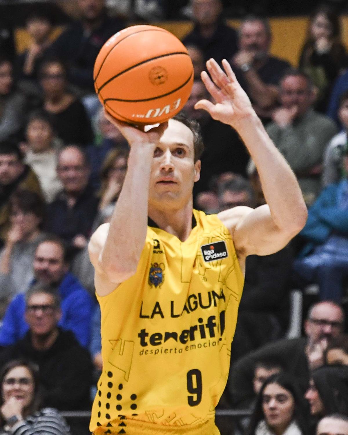 Imágenes del partido Joventut - La Laguna Tenerife Imágenes del partido Joventut - La Laguna Tenerife