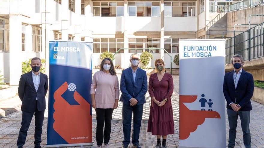 La Fundación El Mosca dona 10.000 euros a los centros educativos de La Palma