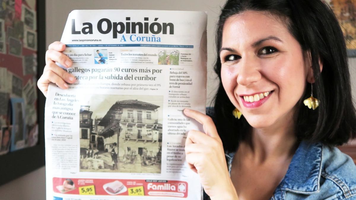 Marisa Rey, con la portada de LA OPINIÓN del 1 de septiembre.