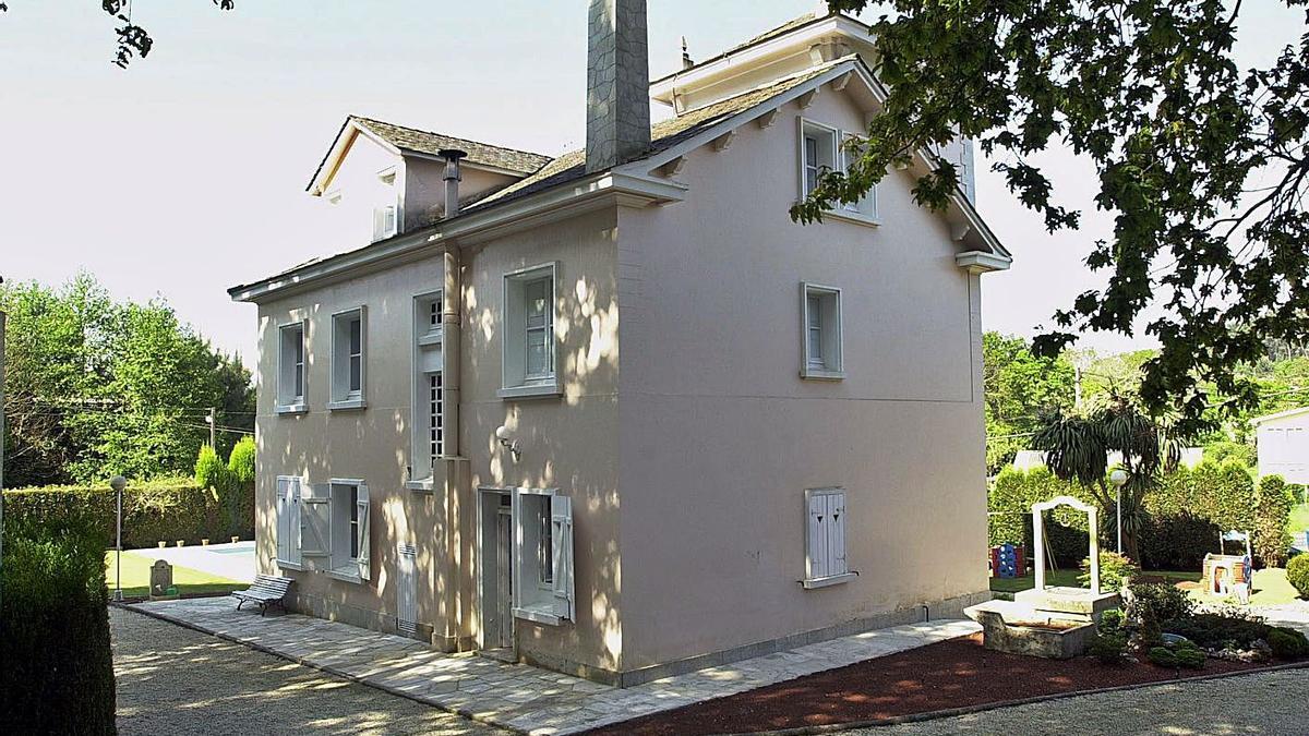 Vista de Villa Florentina, Casa Museo y sede de la Fundación Wenceslao Fernández Flórez. |   // AGUETE