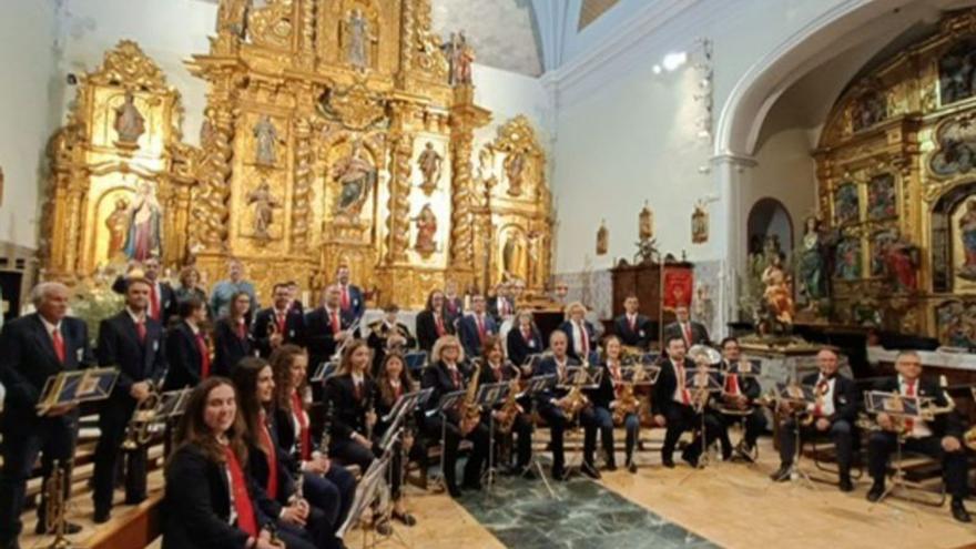 La banda de Ricla actuó en la iglesia de la Asunción. | SERVICIO ESPECIAL