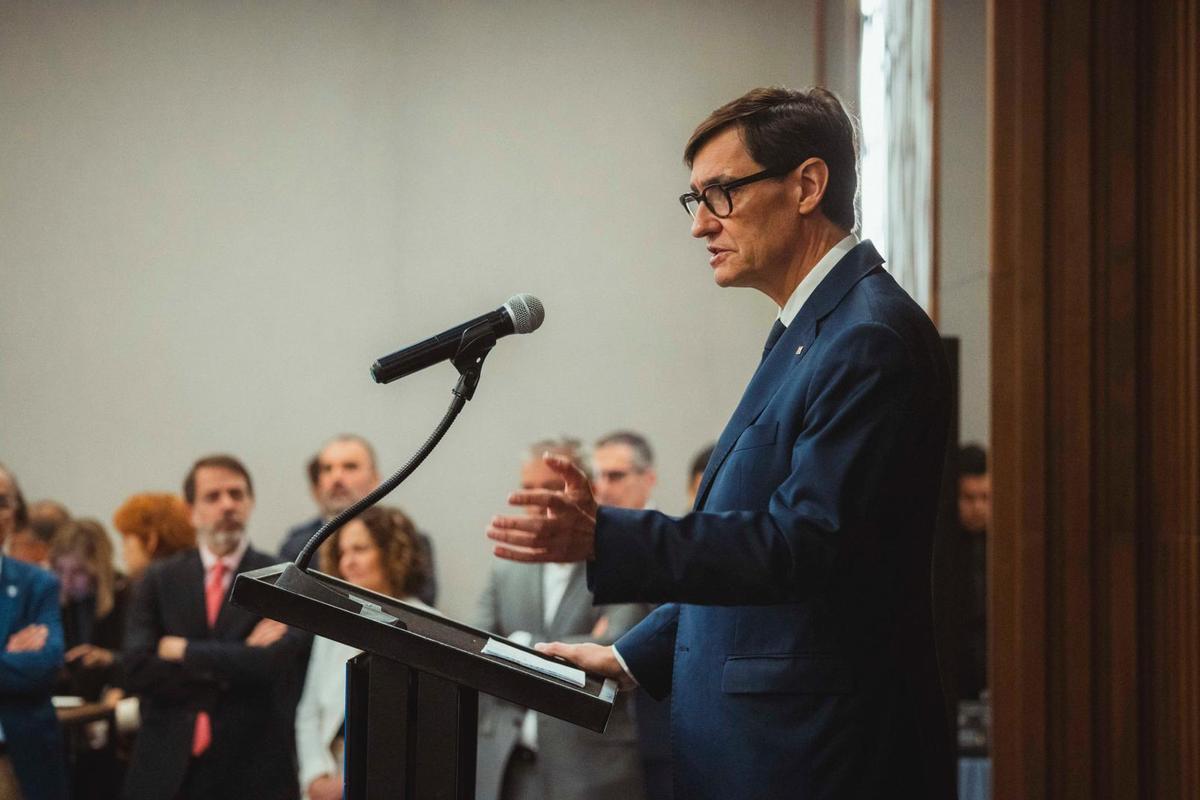 Сальвадор Илья предлагает Барселону для встречи с Латинской Америкой