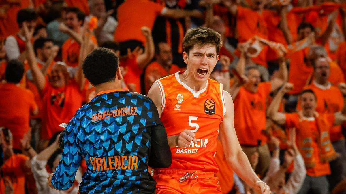 El calentamiento del Valencia Basket antes del Panathinaikos