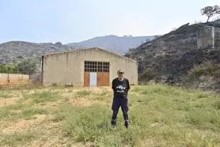 En las granjas arrasadas de Uncastillo: "No entiendo cómo ha podido pasar esto en un solo día"