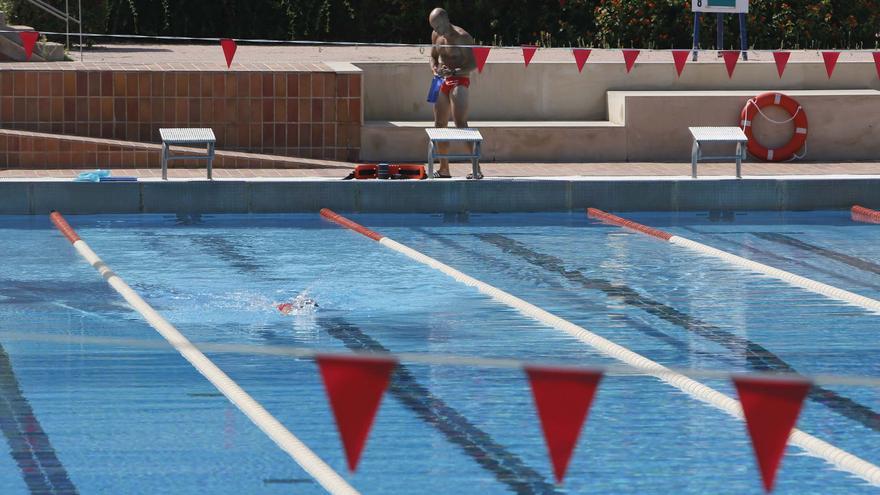 Reabren la piscina del Tossal de Alicante que se cerró tras detectarse heces en el agua