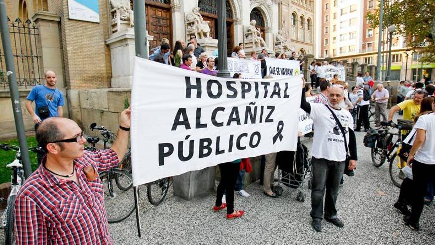 La oposición carga contra la concesión del hospital de Alcañiz