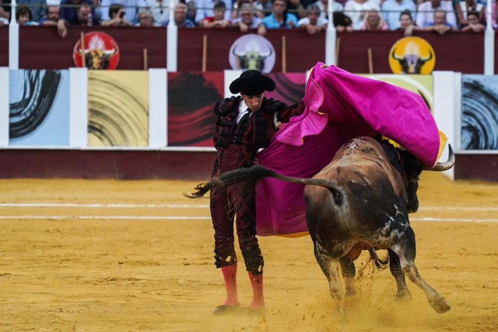 Las imágenes de la corrida picassiana de la Feria de Málaga 2019