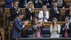 El Govern aprova el paquet fiscal  i renegociarà l’impost energètic