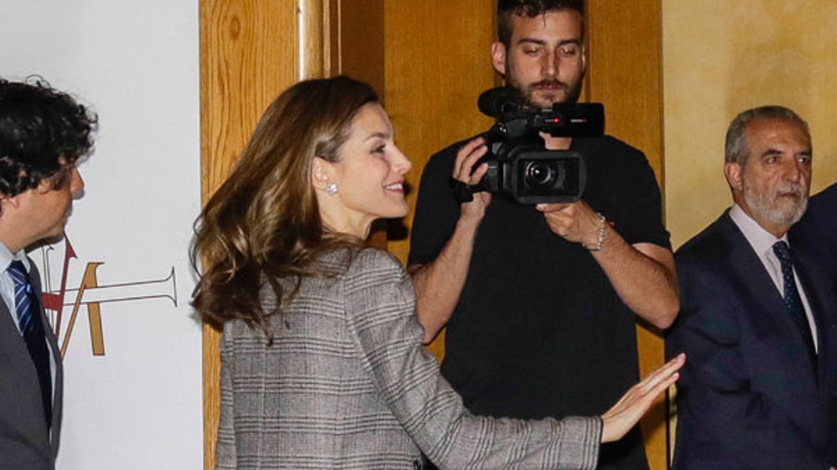 Letizia Ortiz repite su vestido de pasarela de Carolina Herrera