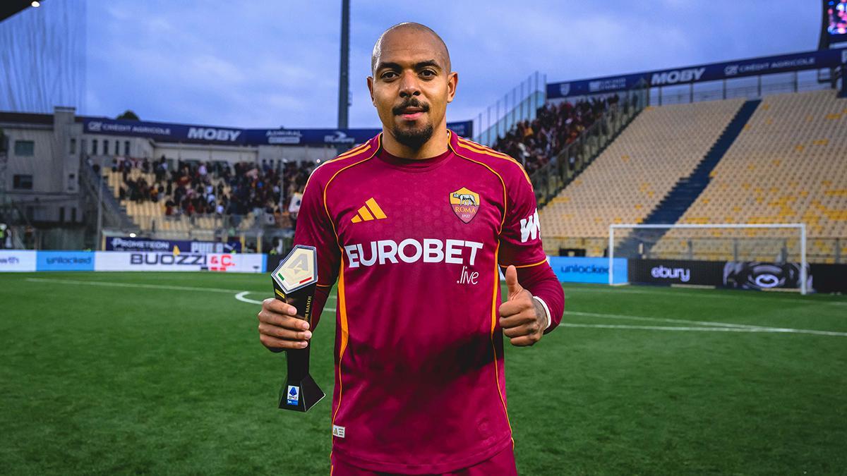 Donyell Malen fue nombrado Jugador del Partido ante el Parma