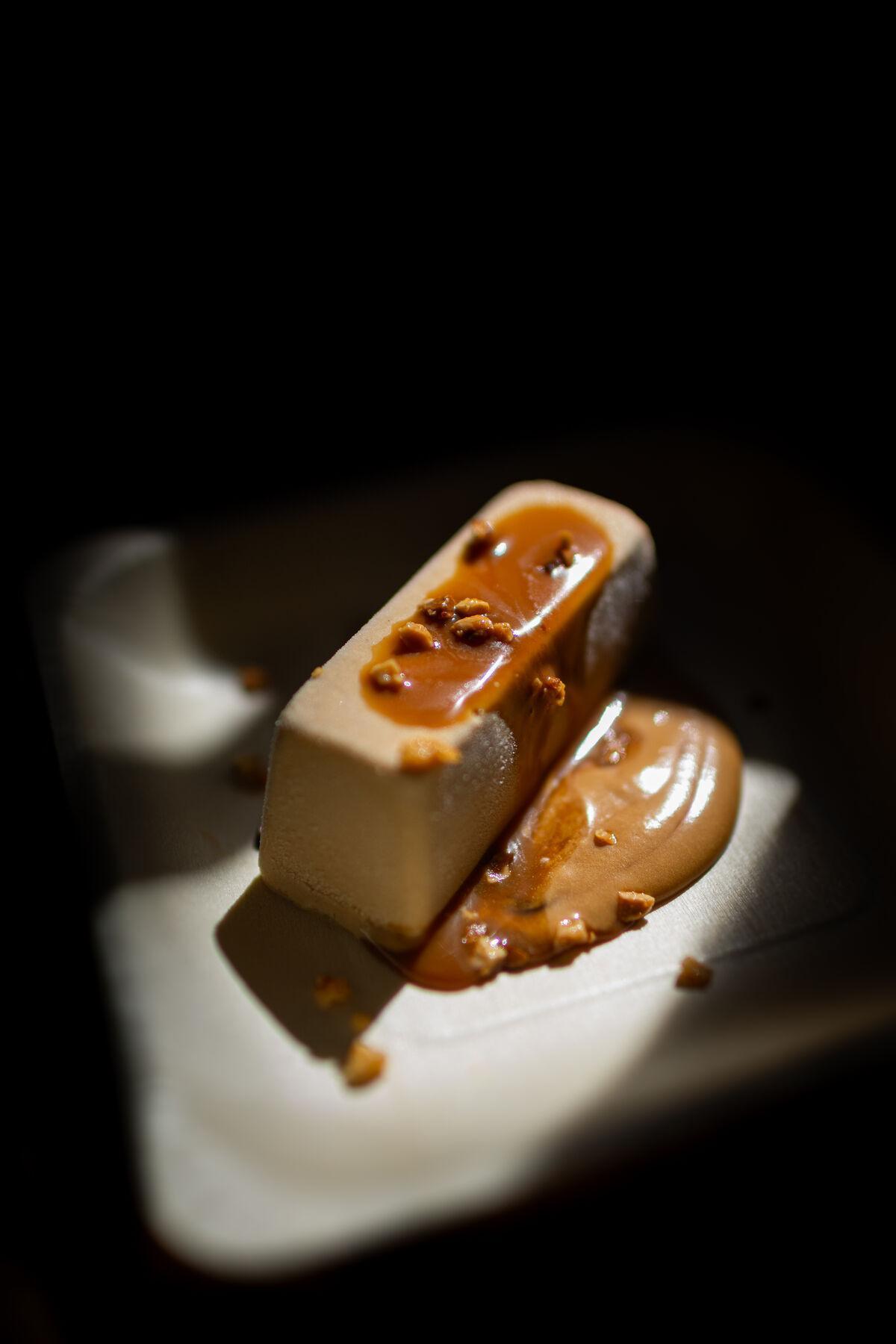 Helado de turrón, la receta de referencia de Piamonta D'Ambrosio