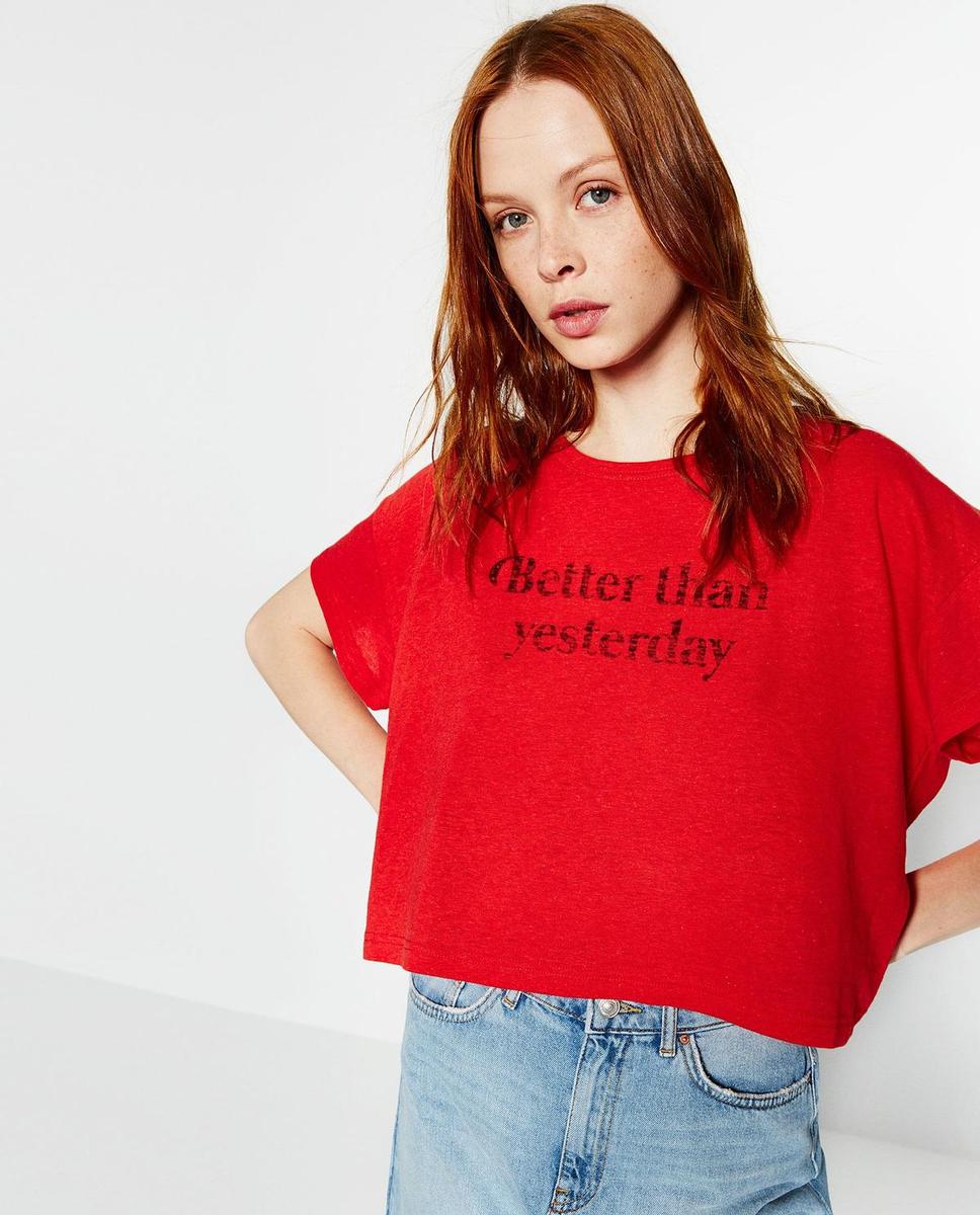 Camiseta 'Better than yesterday' de Zara (15,95€)
