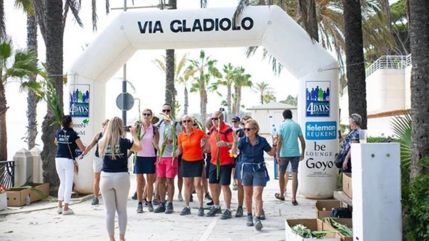 Participantes de Marbella 4 Days Walking en una de las pasadas ediciones