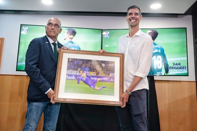 Rueda de prensa del portero del CD Tenerife Dani Hernández