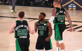 Los Celtics remontan, ganan y recortan la desventaja contra Miami Heat