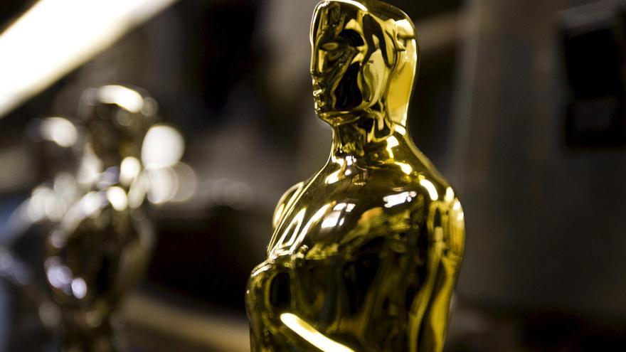 El curioso motivo por el que las estatuillas de los Oscar solo se pueden vender por 1 dólar (pese a que valen una millonada)