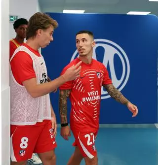 Grimaldo ya es una realidad en el Atlético: debut y victoria reafirmante contra el Marsella