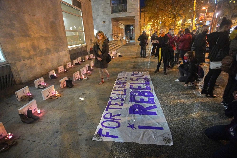 Concentració de la Plataforma Feminista de Girona