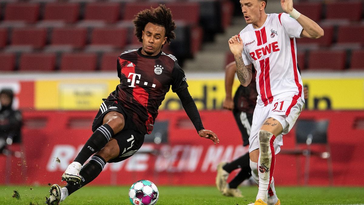 Zirkzee, durante un partido con el Bayern de Múnich