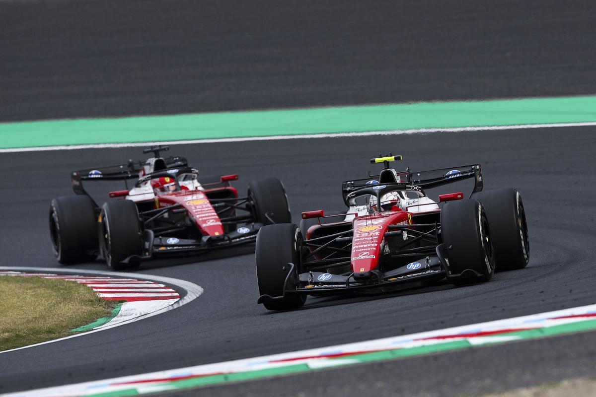 Los dos Ferrari, durante un gp