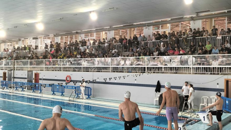 Los recortes en Deportes ahogan a un trofeo con 459 nadadores en Elche