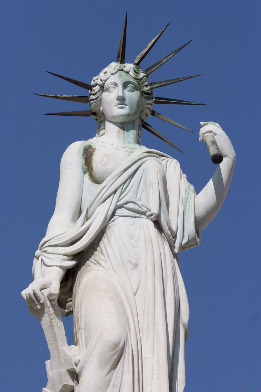 La estatua de la Libertad madrileña es anterior a la neoyorquina.
