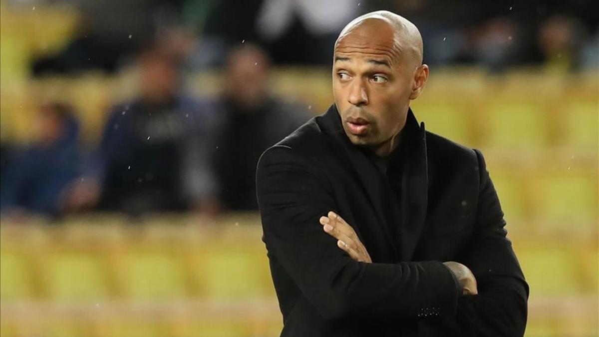 Henry, candidato a ocupar el banquillo del Barça