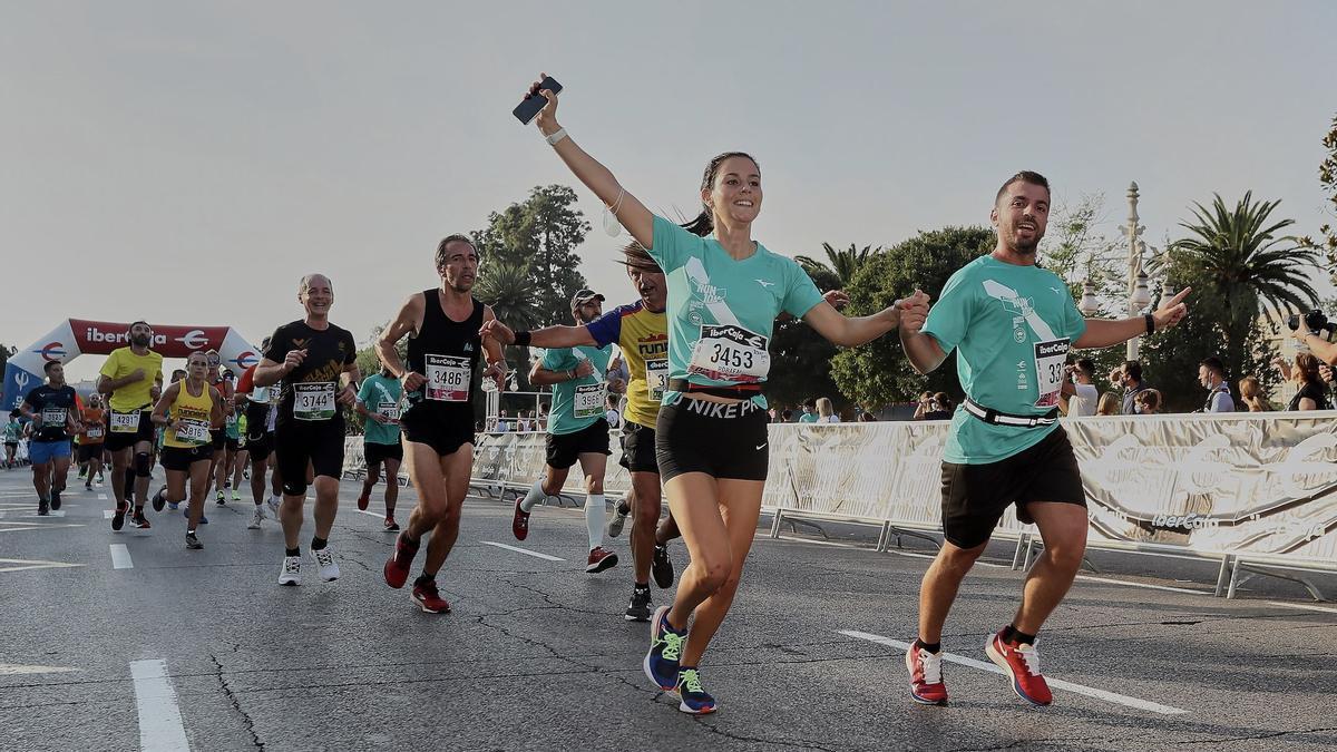 Corredores en el 10K Valencia Ibercaja 2022