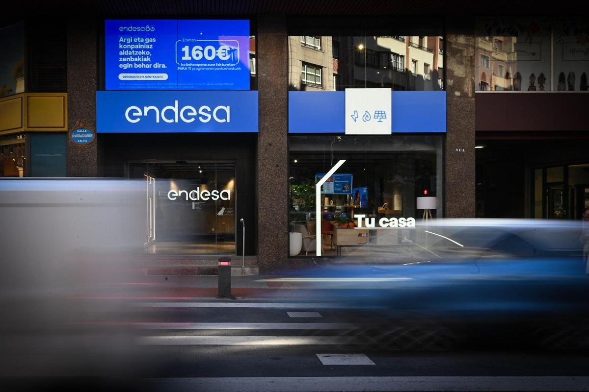 Exterior del «Punto Endesa».