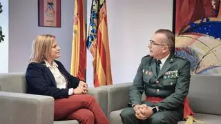 Bernabé da la bienvenida al general Fernández de Luz