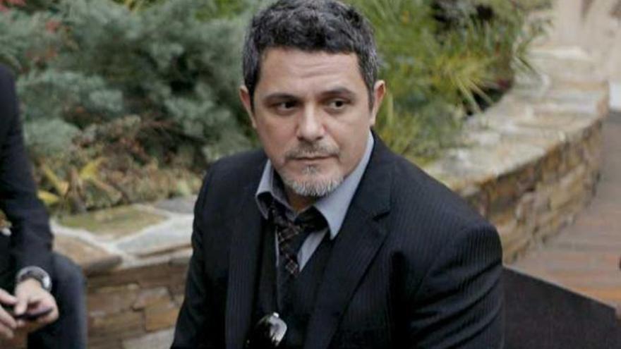 Alejandro Sanz.