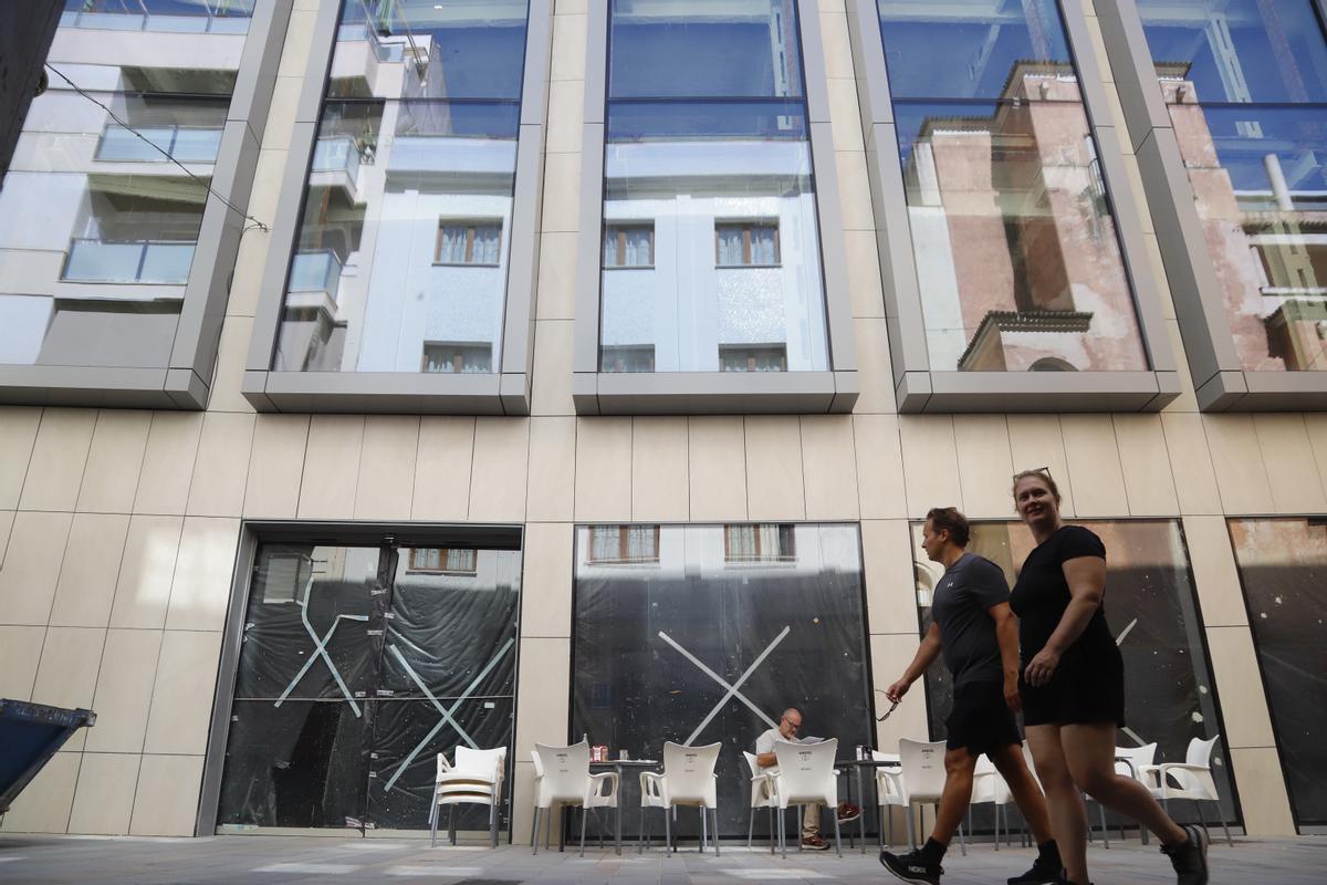 Córdoba Centro Comercial calle Jesús y María obras antiguo Simago Corte Inglés