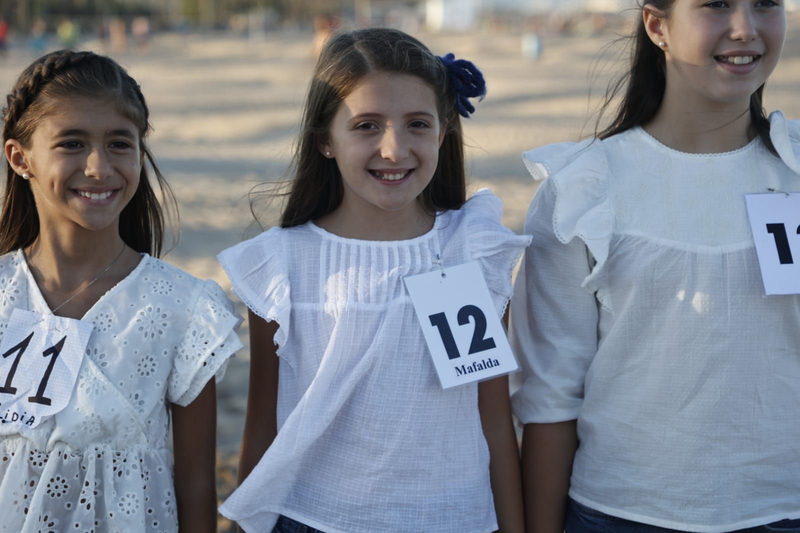 La fiesta playera de las candidatas a Fallera Mayor Infantil de València 2024