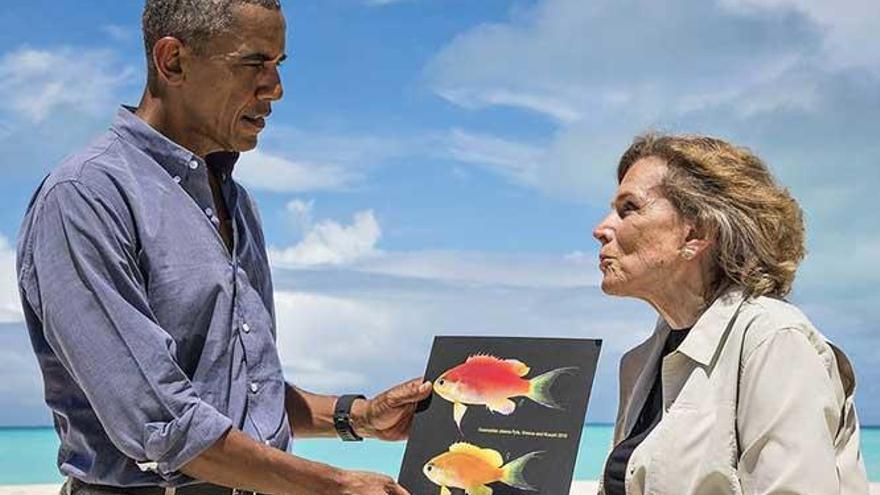 La oceanógrafa Sylvia Earle junto a Barack Obama.